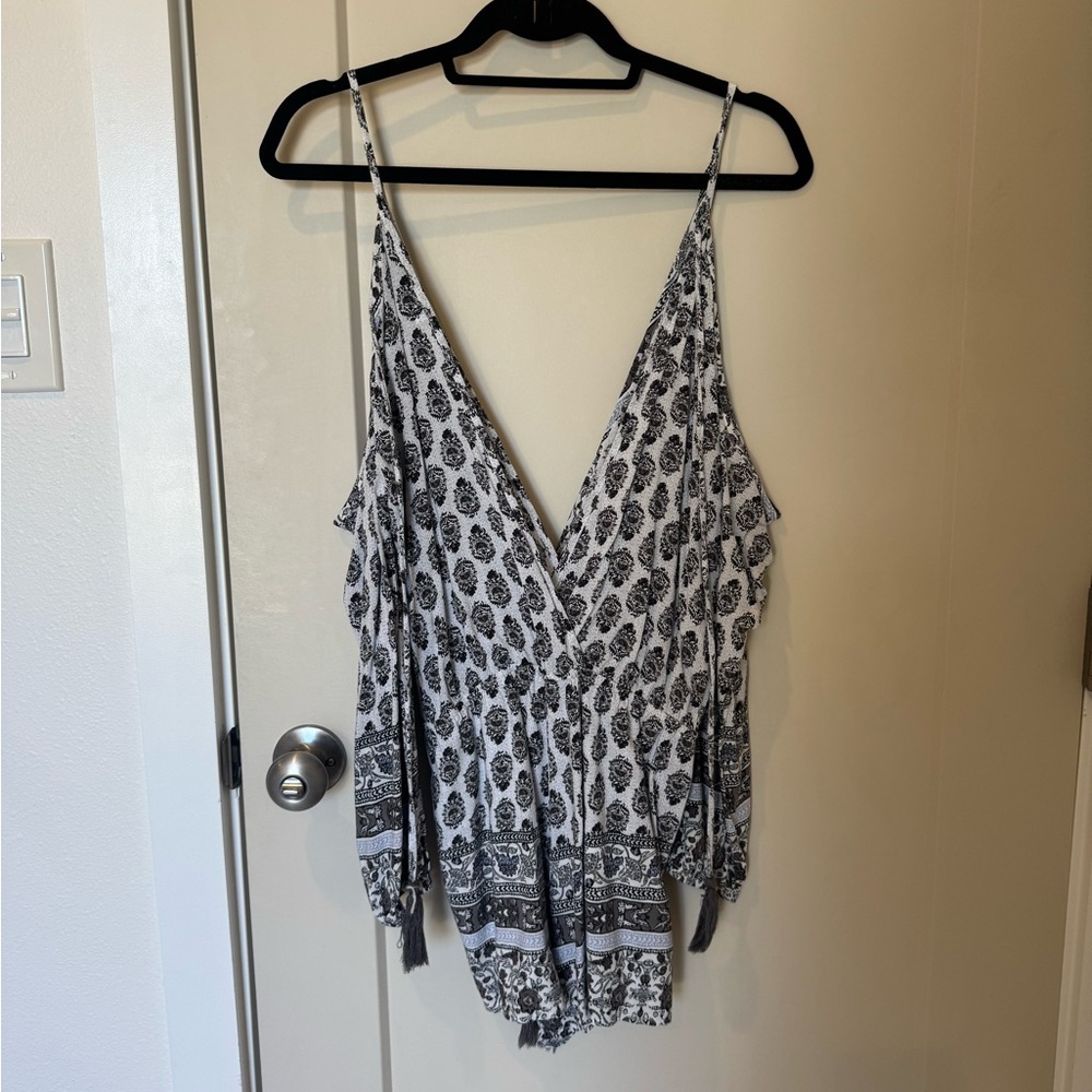 Elegant Black and White Paisley Women's Romper